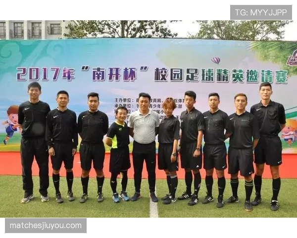 恢复比赛规则：裁判何时吹哨及不同恢复方式适用条件